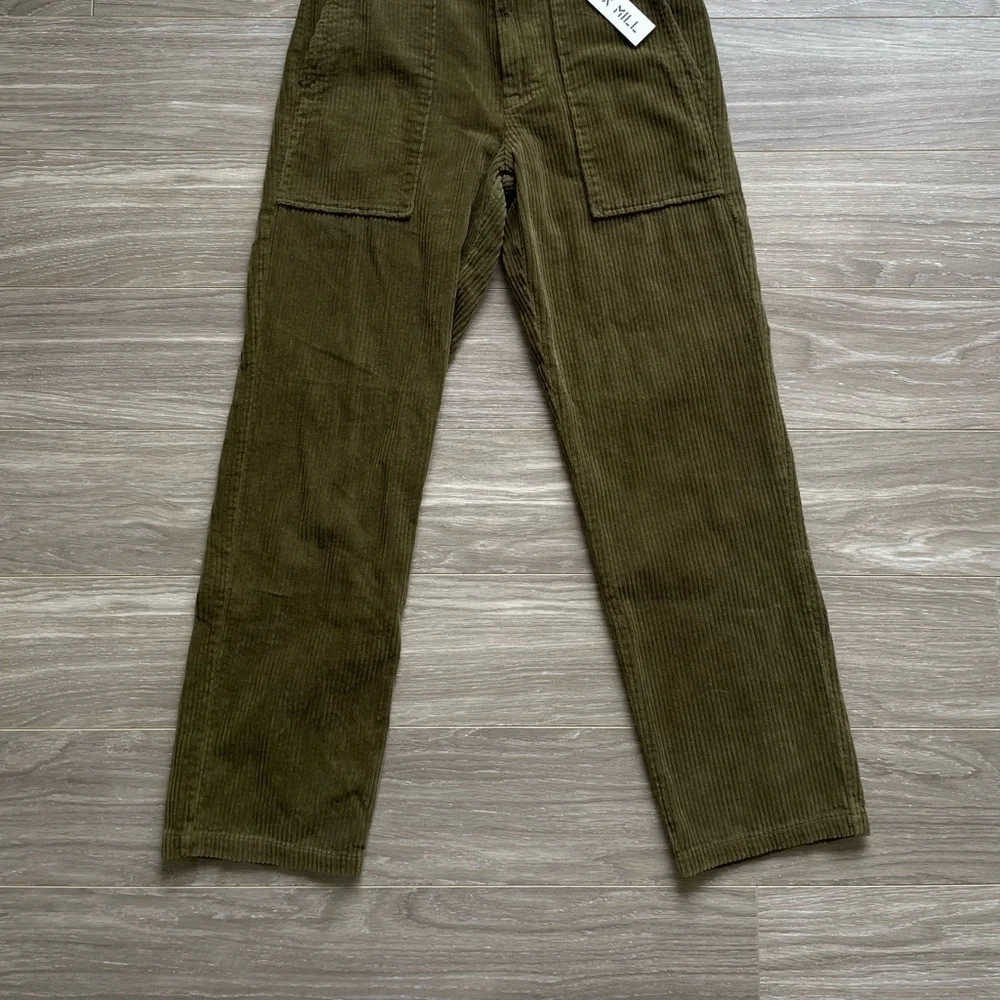 NWT Alex Mill Women’s Neil Straight Leg Pant Corduroy Sz 2 Green 100% Cotton - Picture 3 of 14